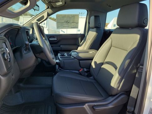 New 2026 Chevrolet Silverado 1500 W/T image 11