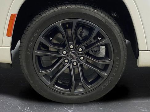 Used 2022 Jeep Grand Wagoneer Series II image 45