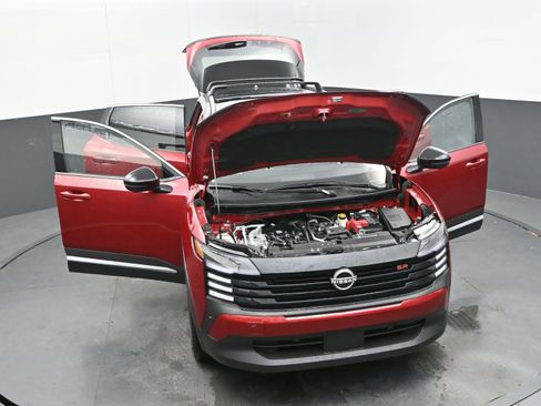 New 2026 Nissan Kicks SR image 39