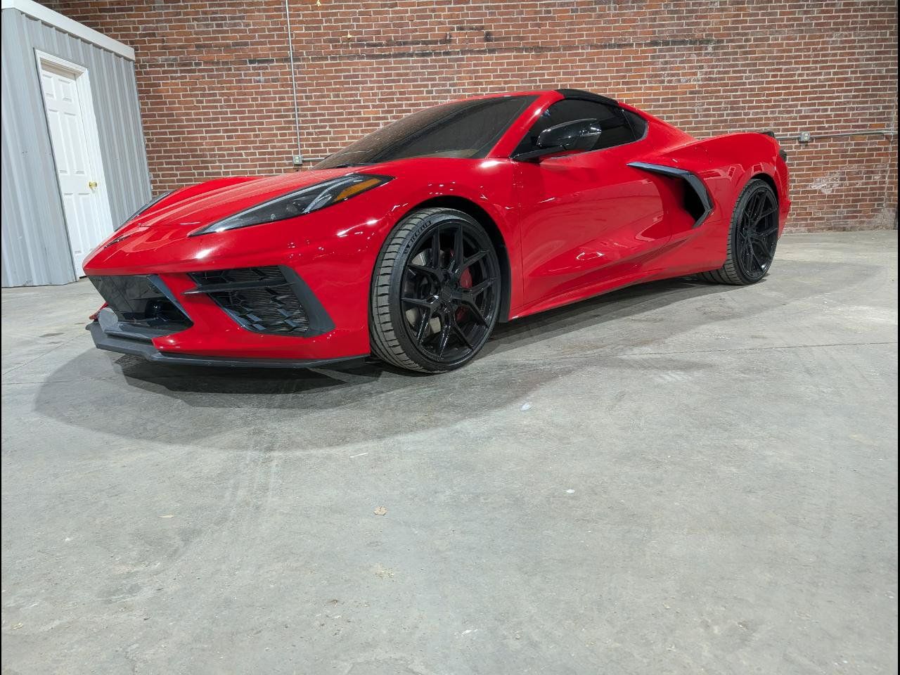 Used 2022 Chevrolet Corvette Stingray Premium Cpe w/ Z51 Performance Package RWD image 1