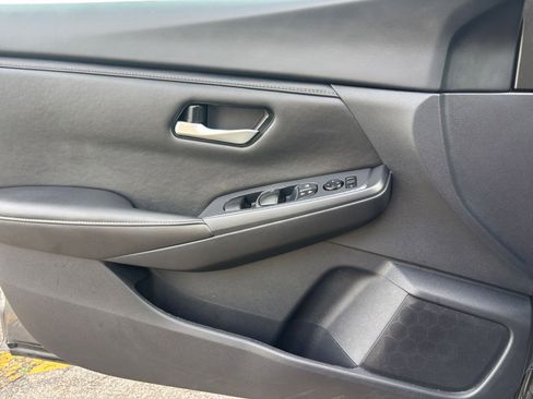 Used 2024 Nissan Sentra SV image 20