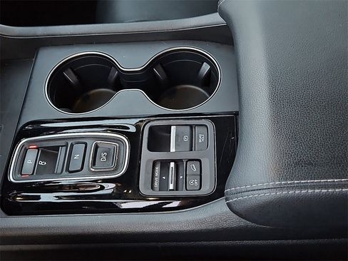 Used 2023 Honda Pilot EX-L image 24