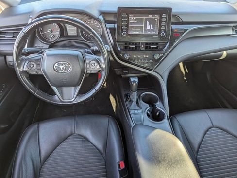 Used 2022 Toyota Camry SE image 27