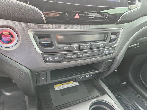 Used 2023 Honda Ridgeline RTL-E image 21
