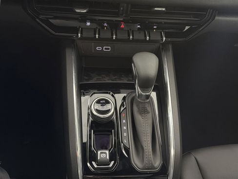 New 2026 GMC Canyon Elevation w/ Convenience Package image 22