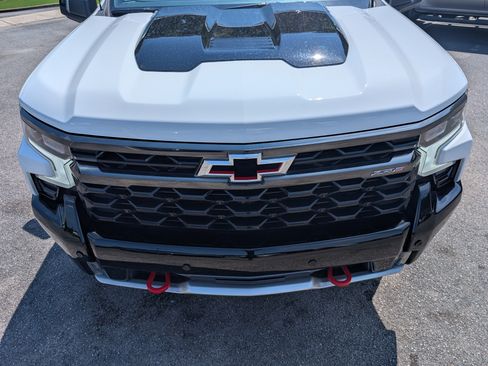 Used 2026 Chevrolet Silverado 1500 ZR2 AWD/4WD image 12