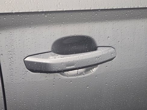 Certified 2025 Audi Q5 2.0T Premium Plus image 30