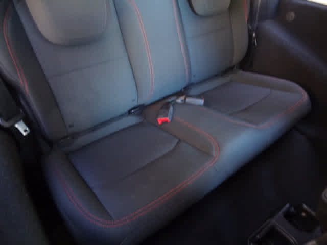 Used 2018 Jeep Wrangler Rubicon AWD/4WD image 15