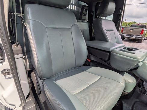 Used 2016 Ford F450 XL w/ Power Equipment Group image 18