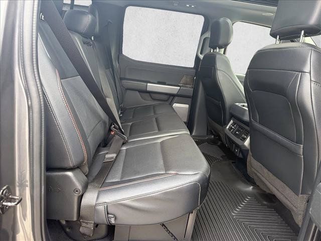 Used 2023 Ford F250 Lariat w/ Lariat Ultimate Package AWD/4WD image 9