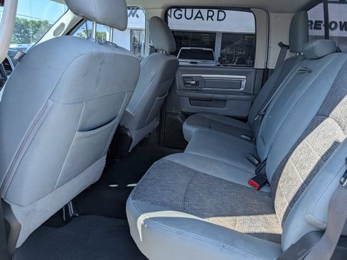 Used 2019 RAM 1500 Lone Star AWD/4WD image 25