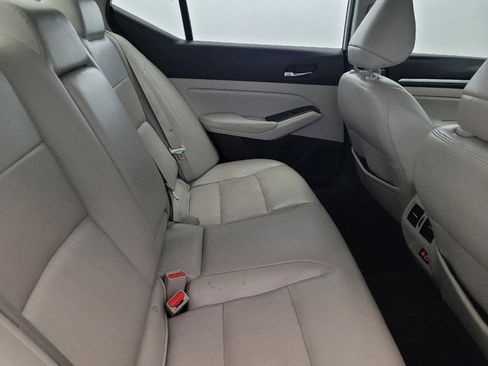 Used 2019 Nissan Altima 2.5 SL AWD/4WD image 19