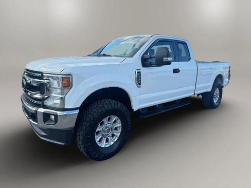 Used 2021 Ford F250 XLT w/ XLT Value Package AWD/4WD image 5