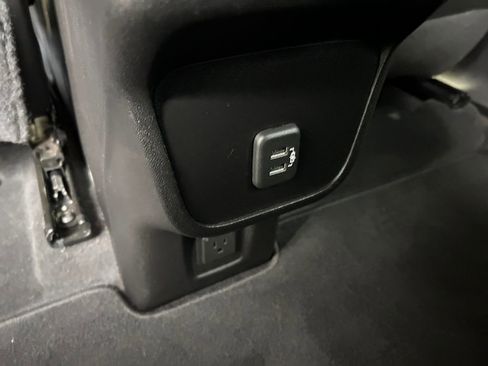 Used 2019 Chevrolet Equinox Premier w/ LPO, Cargo Package image 35