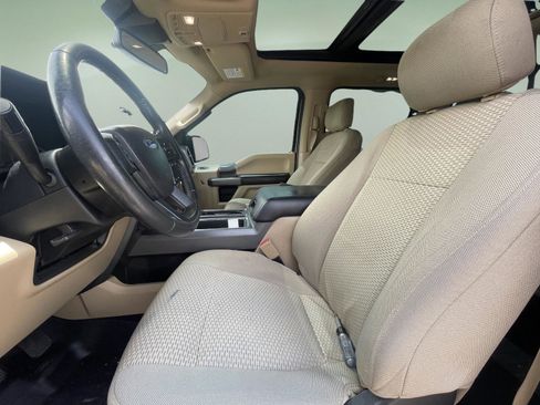Used 2019 Ford F150 XLT w/ Equipment Group 302A Luxury AWD/4WD image 8