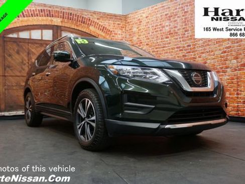 Used 2019 Nissan Rogue SV w/ Sun & Sound Touring Package image 1