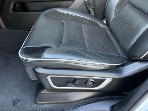 Used 2021 RAM 1500 Laramie AWD/4WD image 37