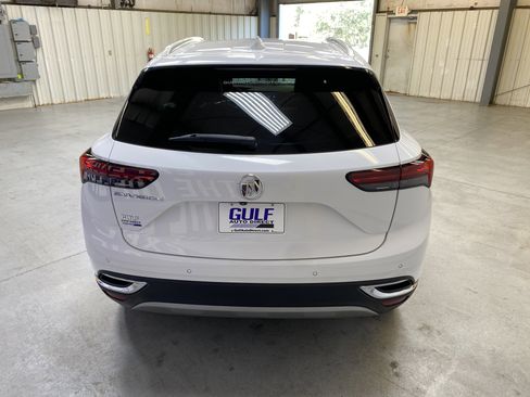 Used 2023 Buick Envision Essence image 7