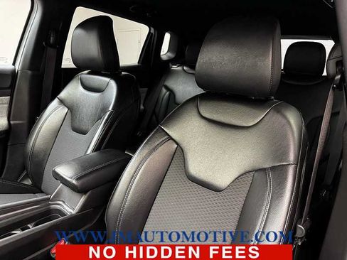 Used 2023 Jeep Compass Latitude w/ Convenience Group AWD/4WD image 13