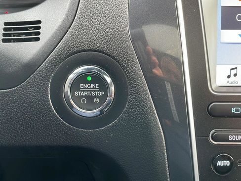 Used 2018 Ford Explorer Sport w/ Equipment Group 401A image 20