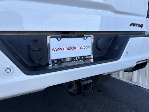 Used 2019 GMC Sierra 1500 AT4 w/ AT4 Premium Package image 17