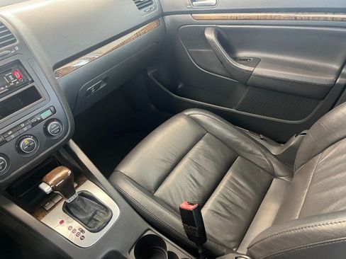Used 2006 Volkswagen Jetta 2.0T FWD image 21
