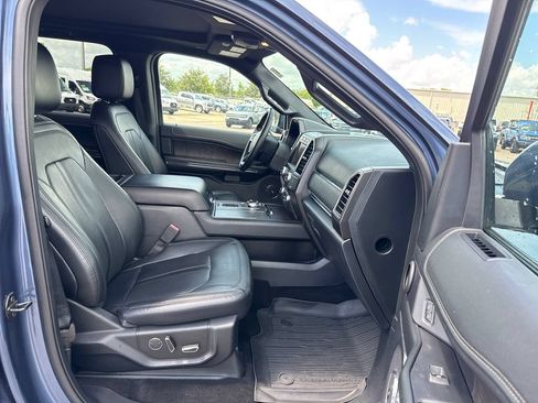 Used 2019 Ford Expedition Max Limited w/ Equipment Group 302A RWD image 28
