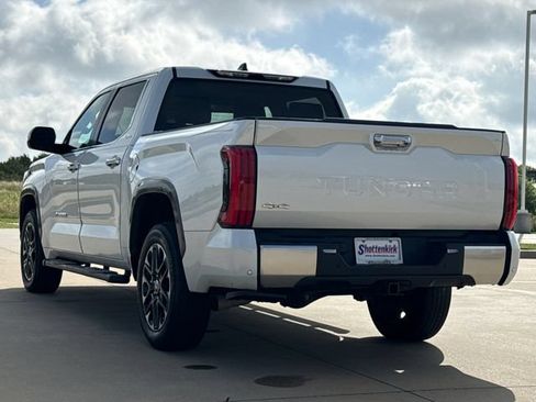 Used 2024 Toyota Tundra Limited w/ Power Package AWD/4WD image 7