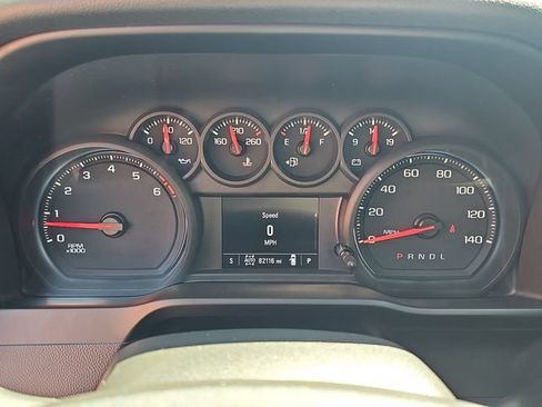 Used 2019 Chevrolet Silverado 1500 Custom Trail Boss w/ Custom Convenience Package AWD/4WD image 13