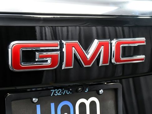 Used 2026 GMC Yukon Elevation w/ LPO, Floor Liner Package AWD/4WD image 96