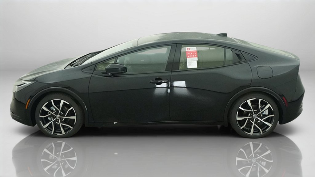 New 2026 Toyota Prius Plug-In Hybrid w/ Limited Premium Package FWD image 34