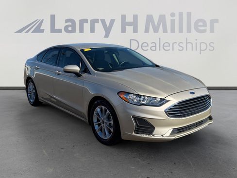 Used 2019 Ford Fusion SE image 7