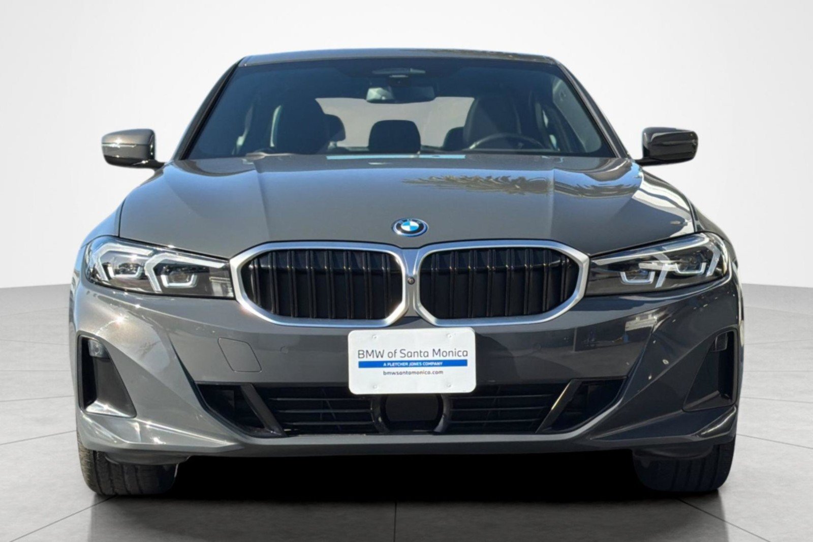Used 2024 BMW 330e w/ Premium Package RWD image 8
