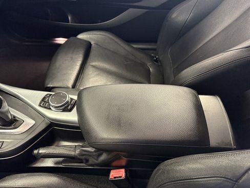 Used 2016 BMW M235i Coupe w/ Technology Package image 23