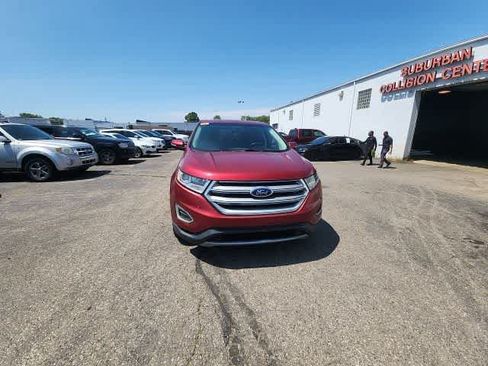 Used 2017 Ford Edge SEL w/ Equipment Group 201A FWD image 6