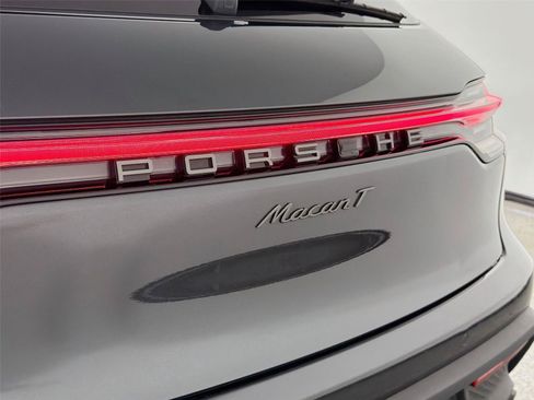 Certified 2026 Porsche Macan Turbo AWD/4WD image 17