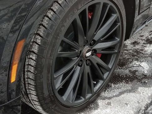 New 2026 Cadillac Lyriq V w/ LPO, Bronce Accent Package image 6