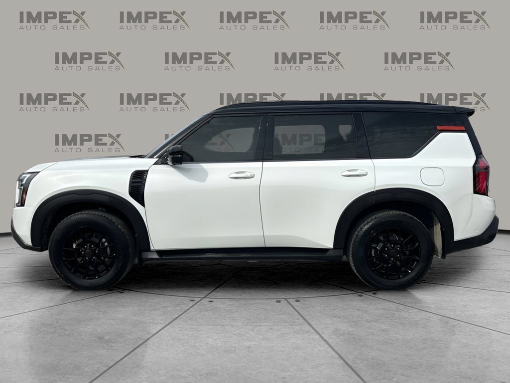 Used 2025 Nissan Armada PRO-4X AWD/4WD image 2