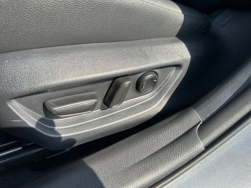 Used 2026 Toyota Camry XSE w/ Premium Package FWD image 32