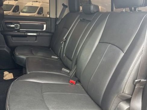 Used 2018 RAM 1500 Laramie AWD/4WD image 14