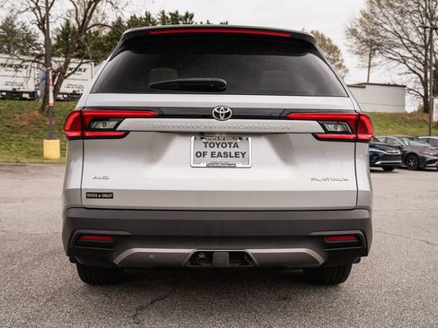 Used 2024 Toyota Grand Highlander Platinum image 6