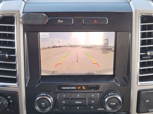 Used 2015 Ford F150 Lariat w/ Equipment Group 501A Mid image 19