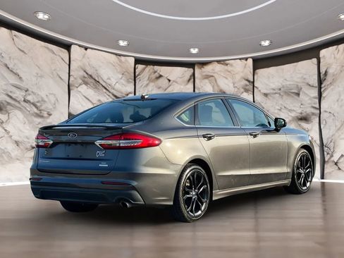 Used 2020 Ford Fusion SE w/ Equipment Group 151A image 5