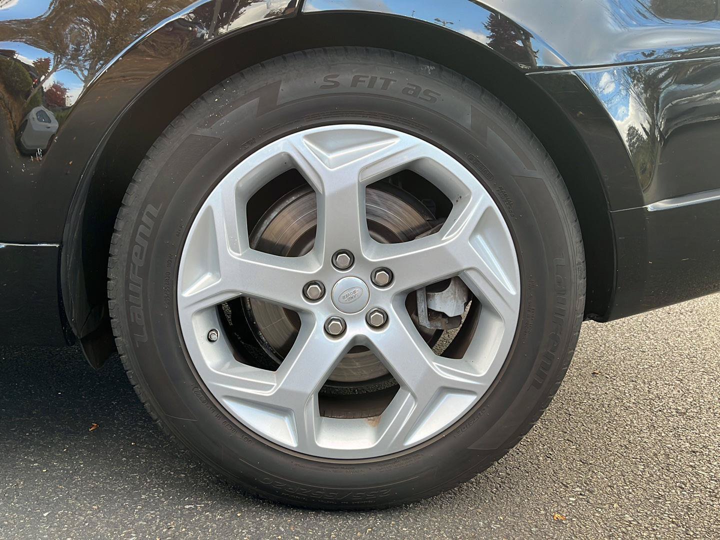 Used 2019 Land Rover Range Rover Sport HSE AWD/4WD image 8