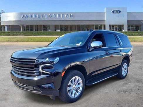 Used 2024 Chevrolet Tahoe Premier image 2