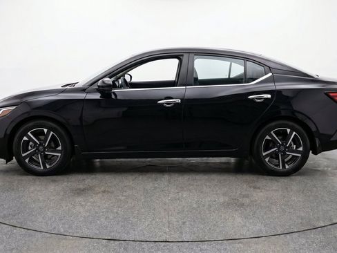 Used 2025 Nissan Sentra SV FWD image 5