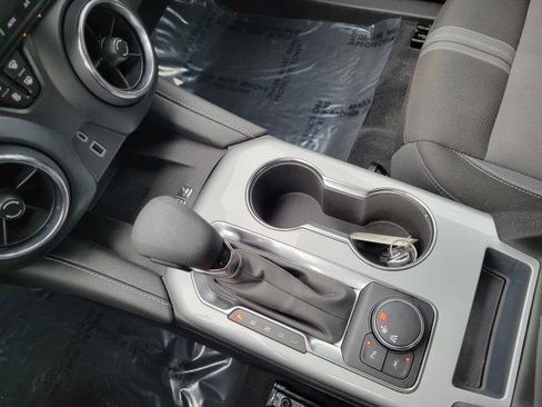 Used 2024 Chevrolet Blazer LT w/ Convenience Package image 22