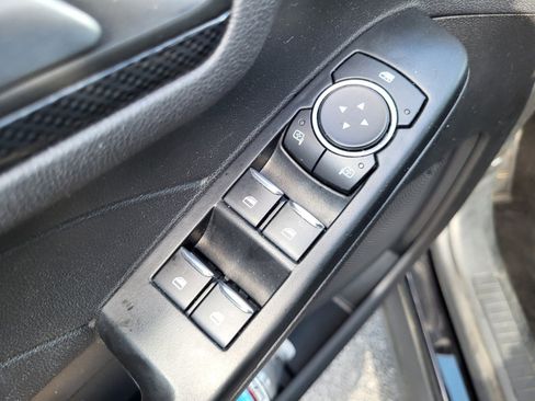 Used 2025 Ford Escape ST-Line FWD image 18