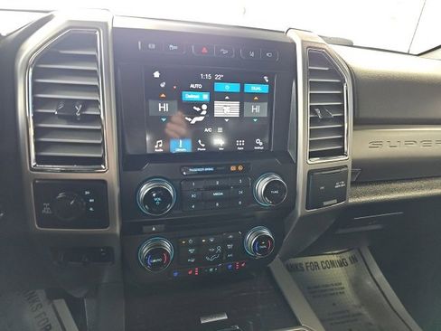 Used 2017 Ford F250 Platinum w/ Platinum Ultimate Package image 17