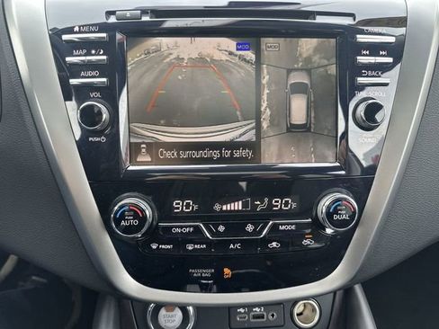 Certified 2024 Nissan Murano Platinum w/ Cargo Package image 17